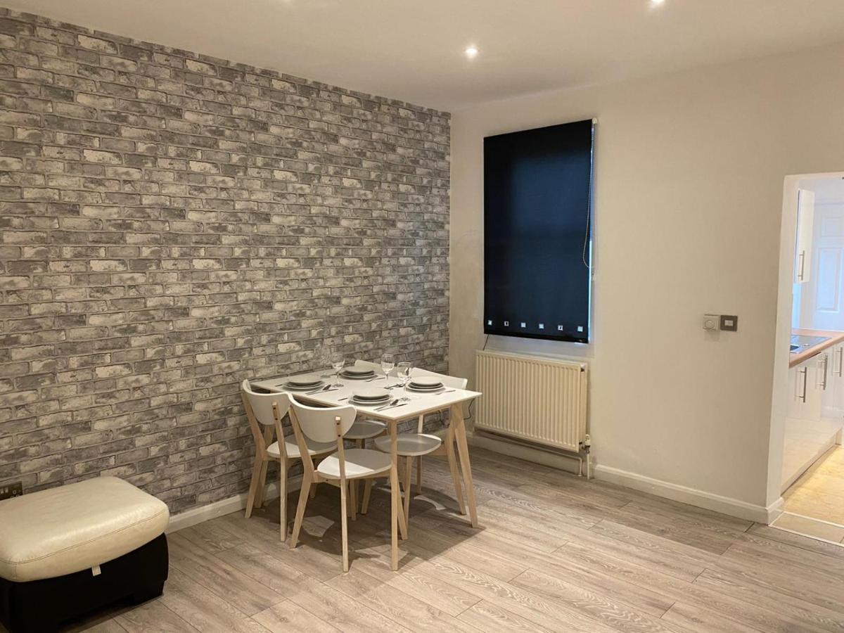 Empire Liverpool Property- Waller Street 绍斯波特 外观 照片
